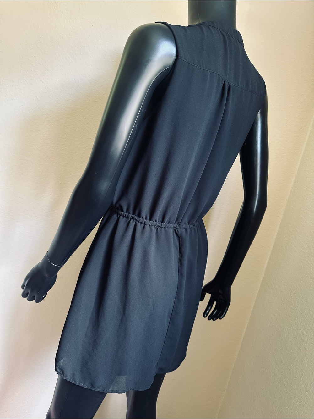 Love Tree Black Chiffon Ruffle-Front Drawstring Mini Dress - Picture 8 of 13